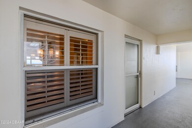 1183 Ocean Shore Blvd 604-2