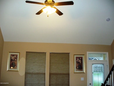 359 Berger Farm Dr, Mount Washington, KY 40047 - photo 5