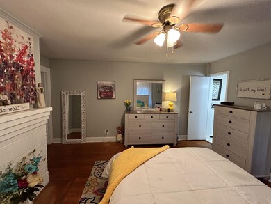 3197 Bedroom