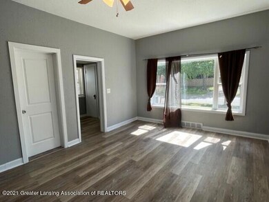 1308 W Barnes Ave, Lansing, MI 48910 - photo 5