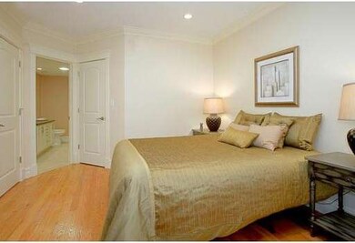 909 Beacon St unit 1, Boston, MA 02215 - photo 6