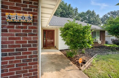 4105 N Phoenix Rd, Columbia, MO 65202 - photo 2