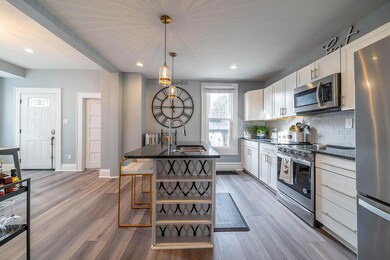 737 s 17th st-43
