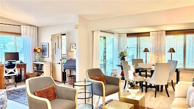 13361 El Dorado Dr M8-201a Dr, Seal Beach, CA 90740 - photo 7