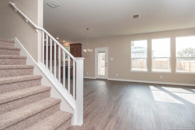 5110 Roble Grande, San Antonio, TX 78261 - photo 4