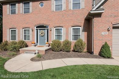 7155 Campbell Mills Ct, Brighton, MI 48116 - photo 5