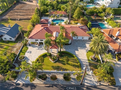 275 E 24th St, Upland, CA 91784 - photo 2