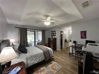 333 Rebecca Dr, Alamo, TX 78516 - photo 6