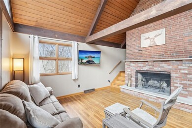 242 Mcclelland Rd, Mercer, PA 16137 - photo 4