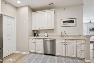 CORIAN COUNTER TOPS