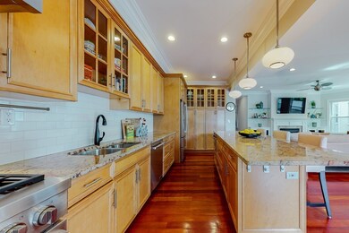 779 E 4th St unit 1, Boston, MA 02127 - photo 4
