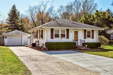 1535 Evergreen Ave, Des Moines, IA 50320 - photo 2