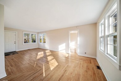 1805 Gilbert Ave, Downers Grove, IL 60515 - photo 5