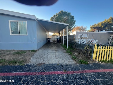 5711 Columbia Way unit Spc 231, Lancaster, CA 93536 - photo 3