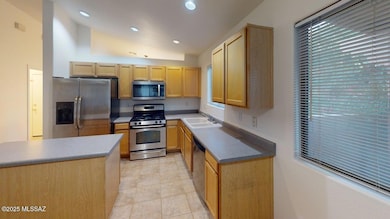 6936-west-sauceda-drive-kitchen1