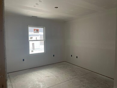 312 E Charter Dr, Muncie, IN 47303 - photo 6