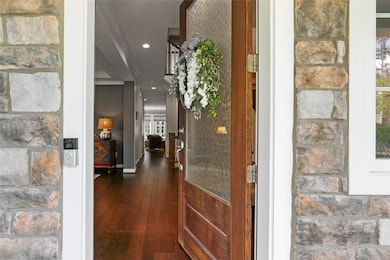 A beautiful home that is totally on trend!