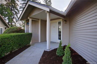 18633 NE 55th Way unit KK1863, Redmond, WA 98052 - photo 3