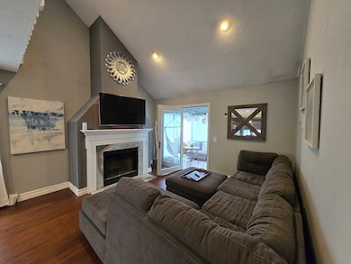 1559 Bay St unit 53, Taunton, MA 02780 - photo 4