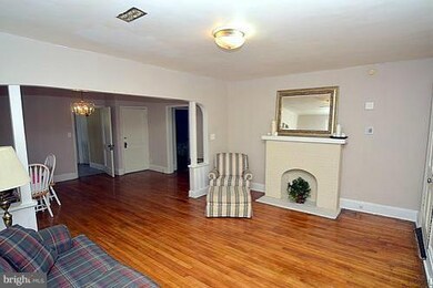 2041 Northeast Ave, Halethorpe, MD 21227 - photo 3