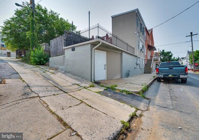 1233 Green St, Reading, PA 19604 - photo 3