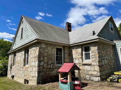 32 Hale Ave, Hooksett, NH 03106 - photo 3