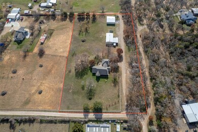 6870 Kirk Ln, Burleson, TX 76028 - photo 2