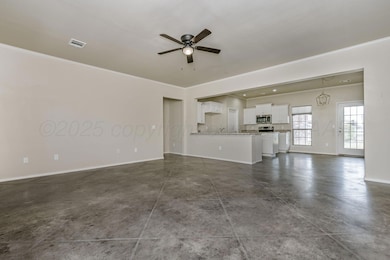7901 Crestline 09