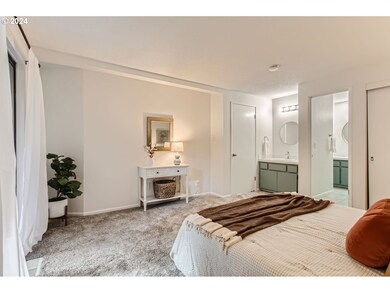 205 Cervantes unit 3, Lake Oswego, OR 97035 - photo 6