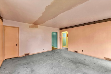 1414 Hollywood St NE, Warren, OH 44483 - photo 4