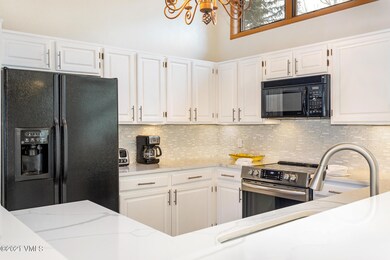 185 Willis Pl MLS-25