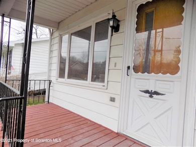 28 Glinko St, Scranton, PA 18504 - photo 2