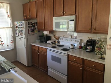 609 W Gray Fox Ln unit 452, Glen Mills, PA 19342 - photo 7