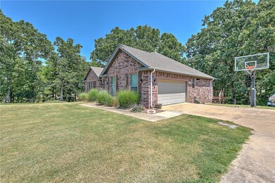 1310 Major Pindall Cir, Prairie Grove, AR 72753 - photo 2