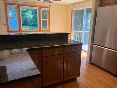 120 Bumble Bee Cir, Shrewsbury, MA 01545 - photo 5