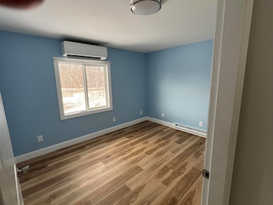 595 Main St, Lincoln, ME 04457 - photo 6