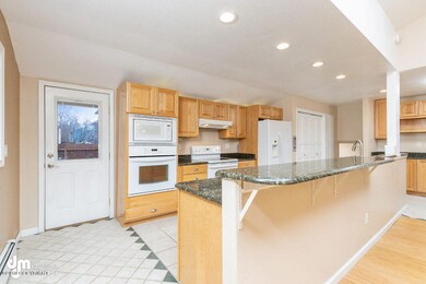 2431 Banbury Dr, Anchorage, AK 99504 - photo 7