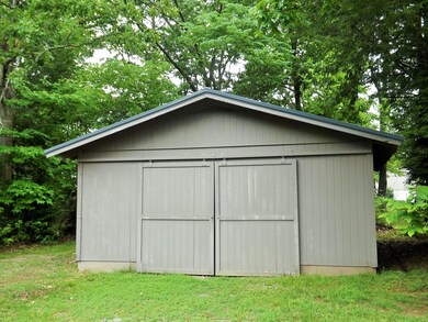 332 Stillwood Dr, Manchester, TN 37355 - photo 3