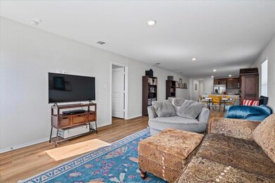 13617 Knights Branch Dr, Elgin, TX 78621 - photo 7