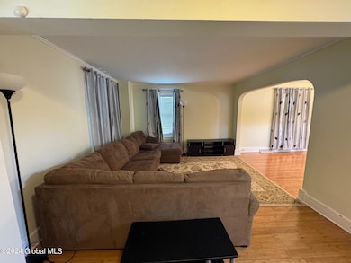 26 Eagle St, Schenectady, NY 12302 - photo 5