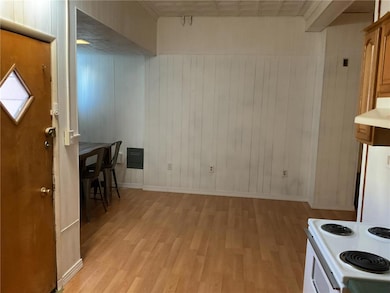 212 W Ridge St unit 1, Lansford, PA 18232 - photo 4