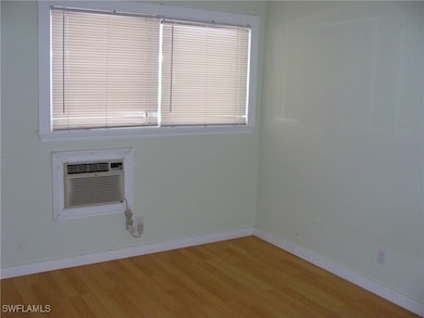 421 12th Ave S unit 5, Naples, FL 34102 - photo 4