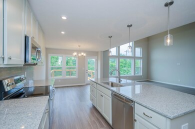 508 Copper Creek Dr, Mount Washington, KY 40047 - photo 5