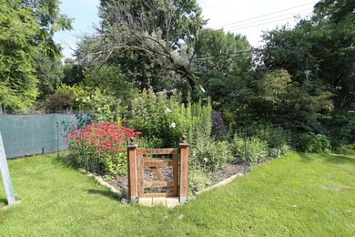 1986 Sharondale Ave, Saint Paul, MN 55113 - photo 3