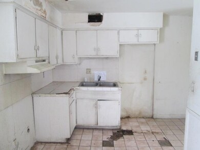 5821 Arborwood Dr, Columbus, OH 43229 - photo 3