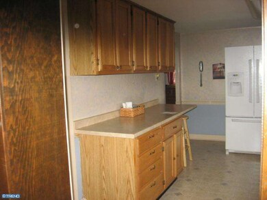 302 W Reliance Rd, Souderton, PA 18964 - photo 5