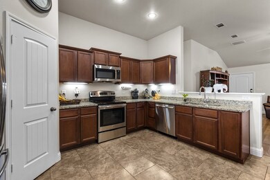 519 E 98th St, Odessa, TX 79765 - photo 6