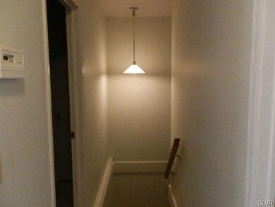 1602 E 9th St, Bethlehem, PA 18015 - photo 7