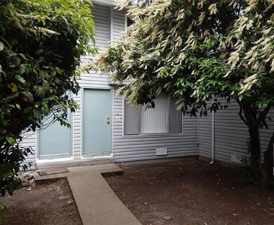 2000 Brookhurst St unit 28, Medford, OR 97504 - photo 3