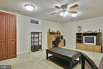 7124 Susans Pass, Elkridge, MD 21075 - photo 3